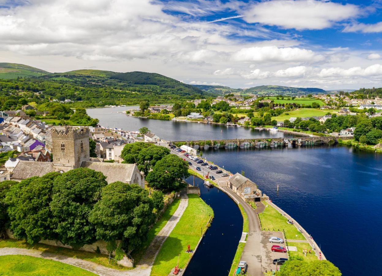 Lakeside Holiday Homes Killaloe Exterior foto